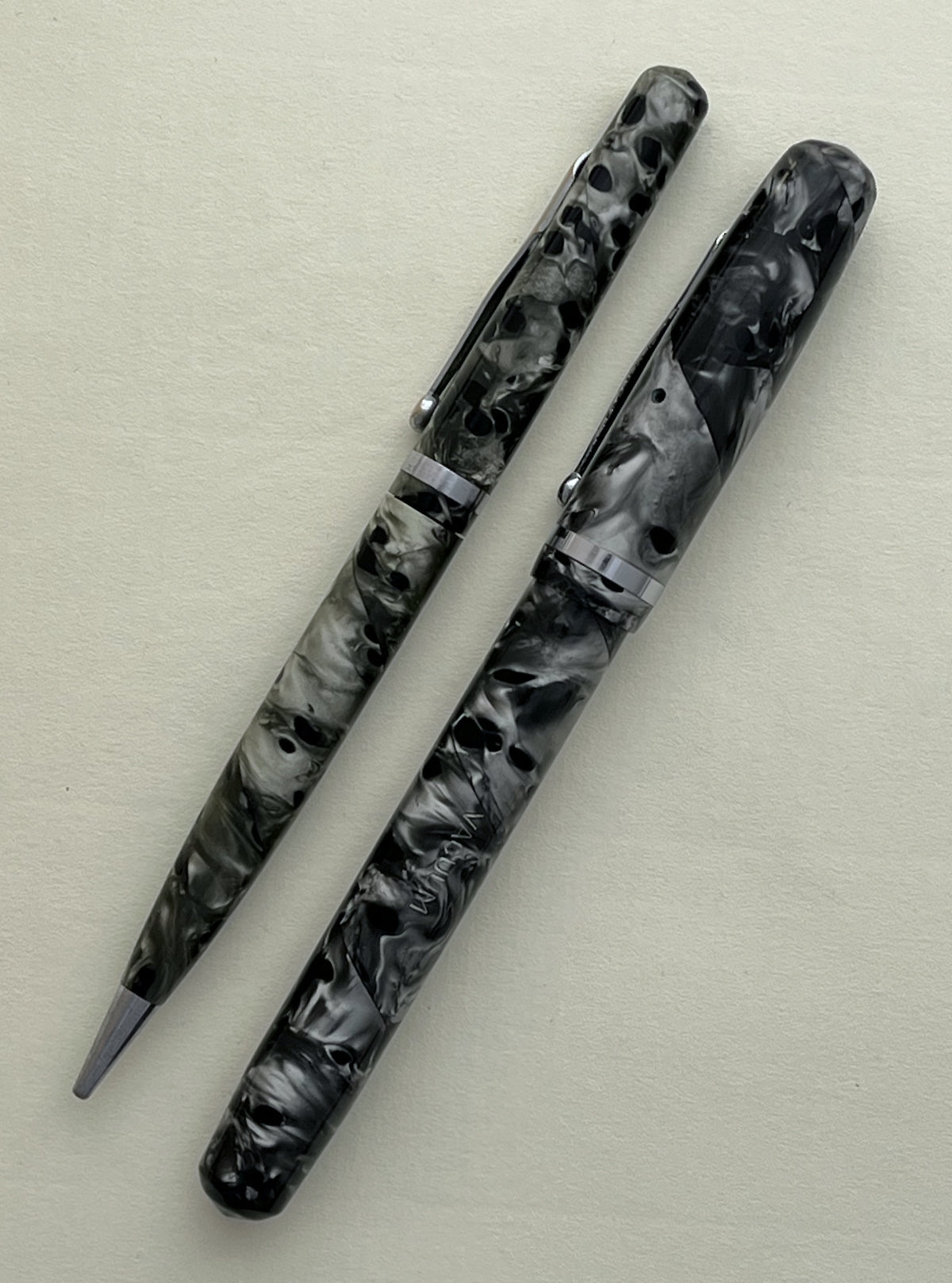 c.1938-9 WASP Vacuum Birdseye Fountain Pen and Mechanical Pencil Set - FLEX