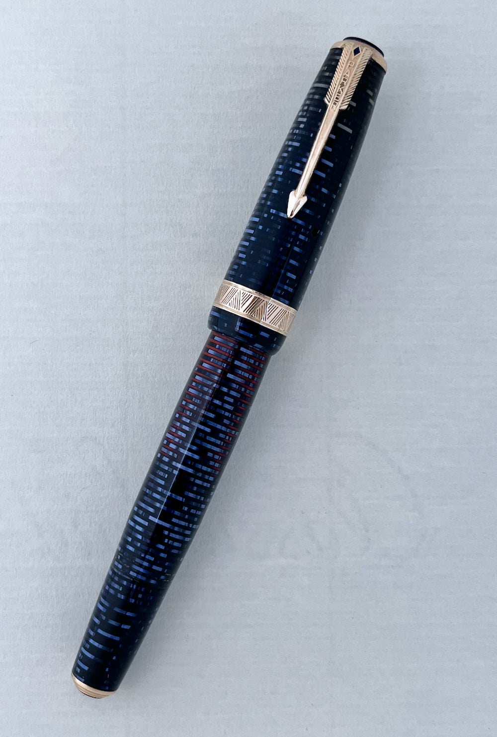 1941 Parker Vacumatic Senior Maxima Fountain Pen - AZURE BLUE