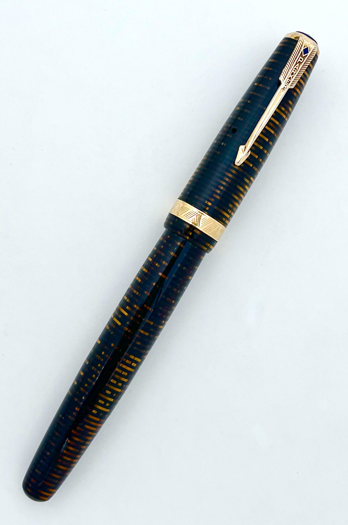1946 Parker Vacumatic Major Fountain Pen - Golden Pearl