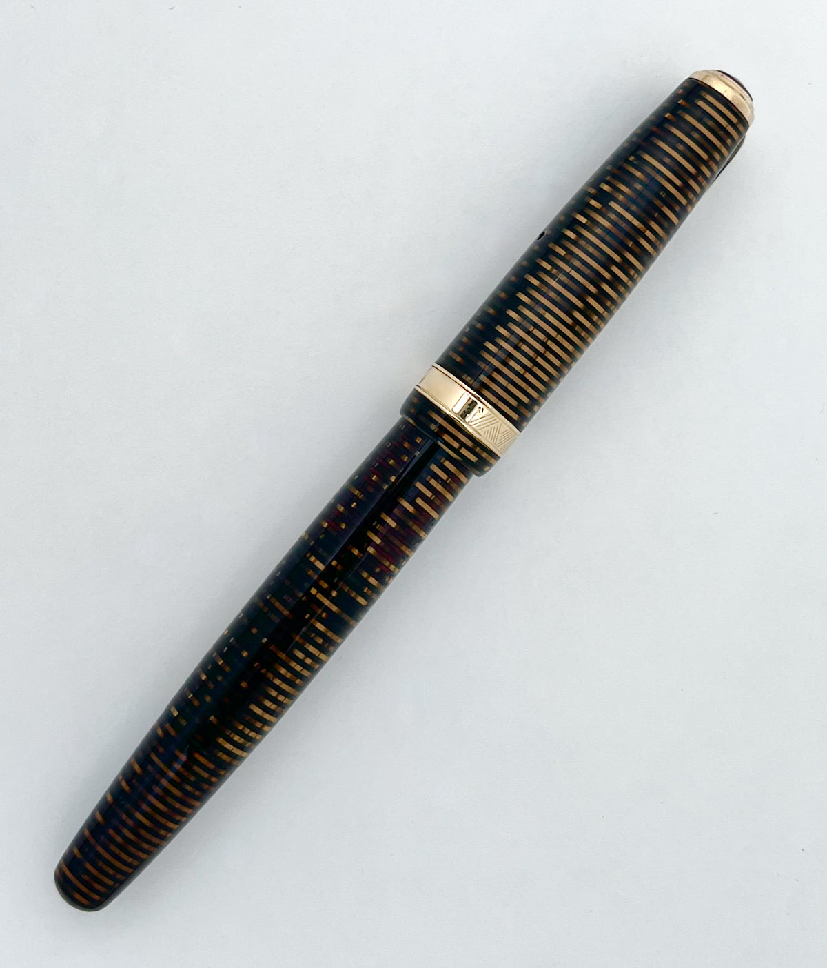 1946 Parker Vacumatic Major Fountain Pen - Golden Pearl