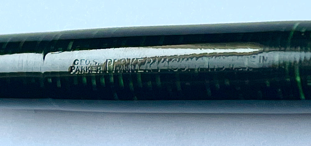 1944 Parker Vacumatic Debutante Fountain Pen - Emerald Pearl