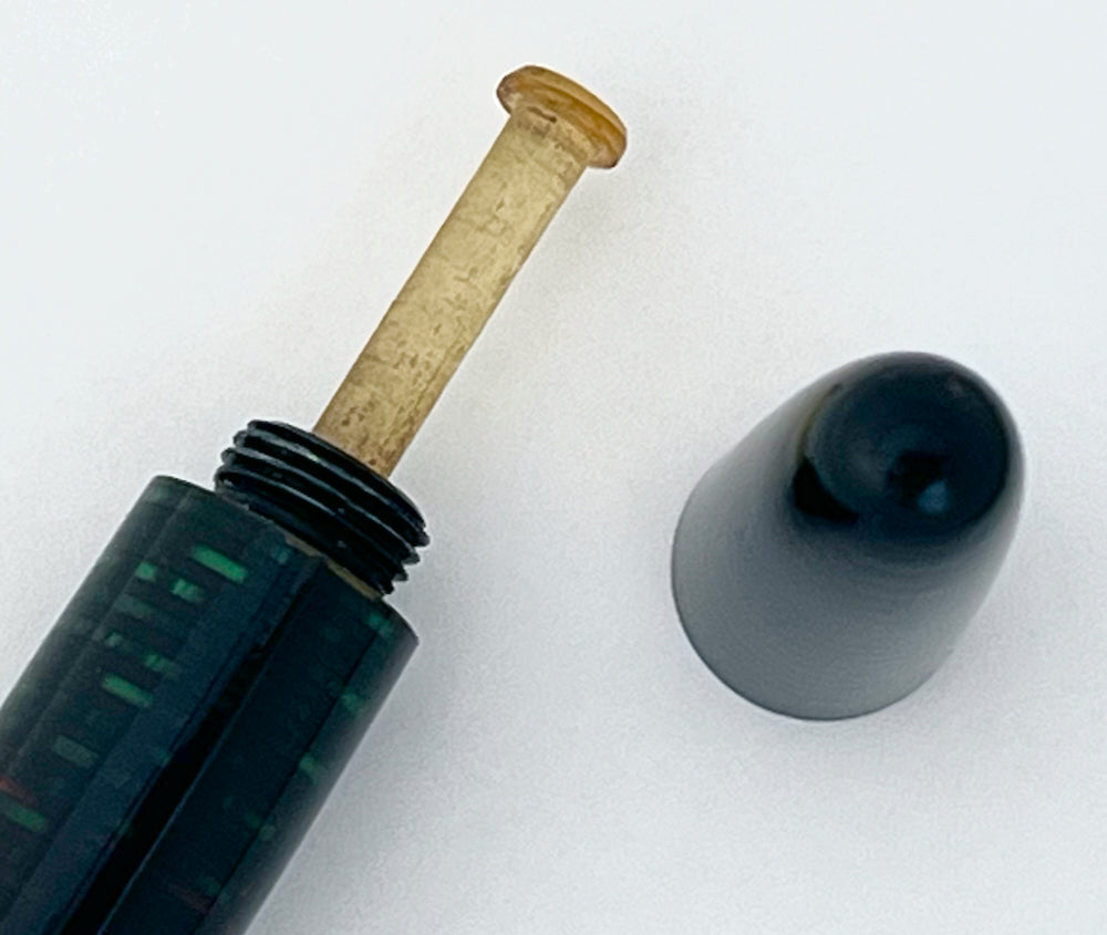 1944 Parker Vacumatic Debutante Fountain Pen - Emerald Pearl