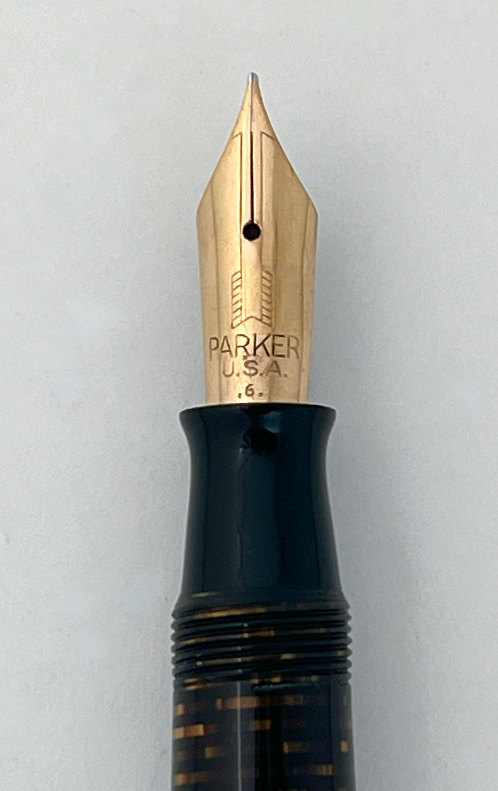 1946 Parker Vacumatic Major Fountain Pen - Golden Pearl