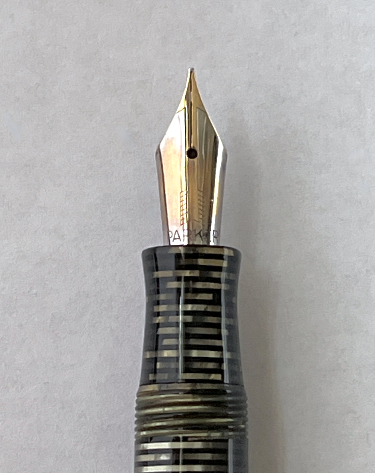 1936 Parker Vacumatic Standard Fountain Pen - SEMIFLEX