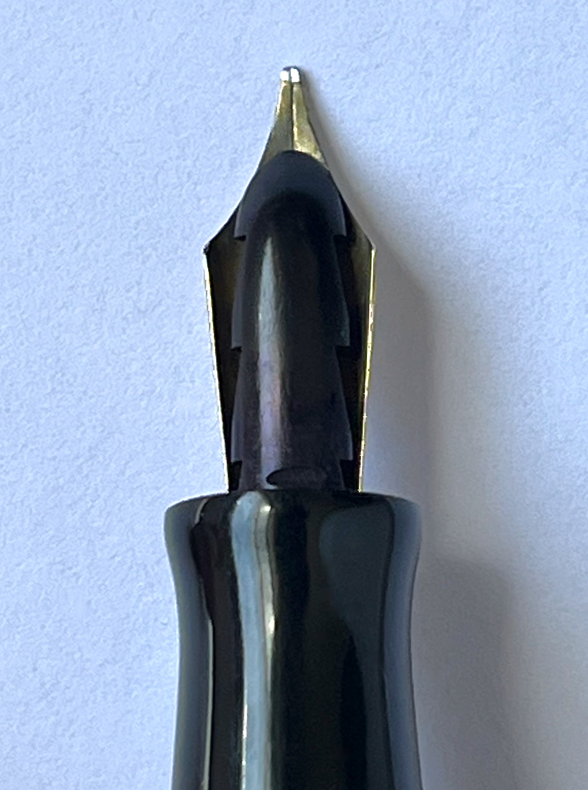c.1929 Parker Long Junior Streamlined Fountain Pen - STUB