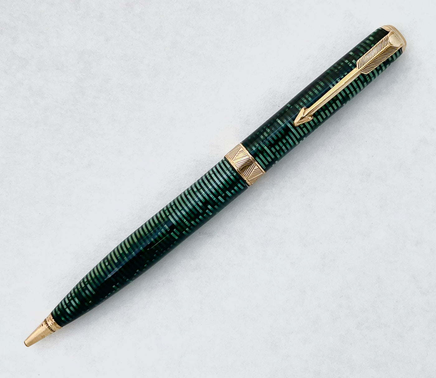1937 Parker Vacumatic Senior Maxima Fountain Pen and Mechanical Pencil Set - Emerald Pearl