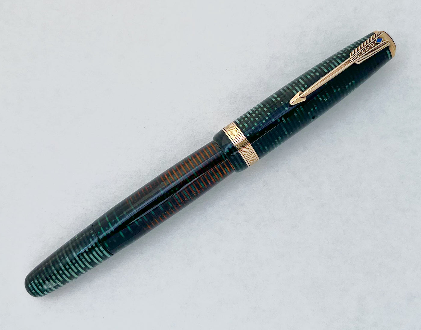 1943 Parker Vacumatic Major Fountain Pen - Emerald Pearl