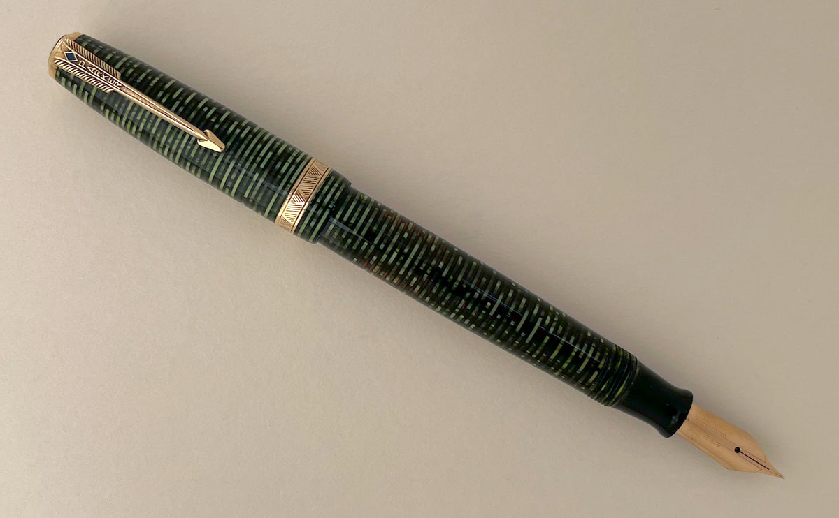 1945 Parker Vacumatic Major Fountain Pen - Emerald Pearl