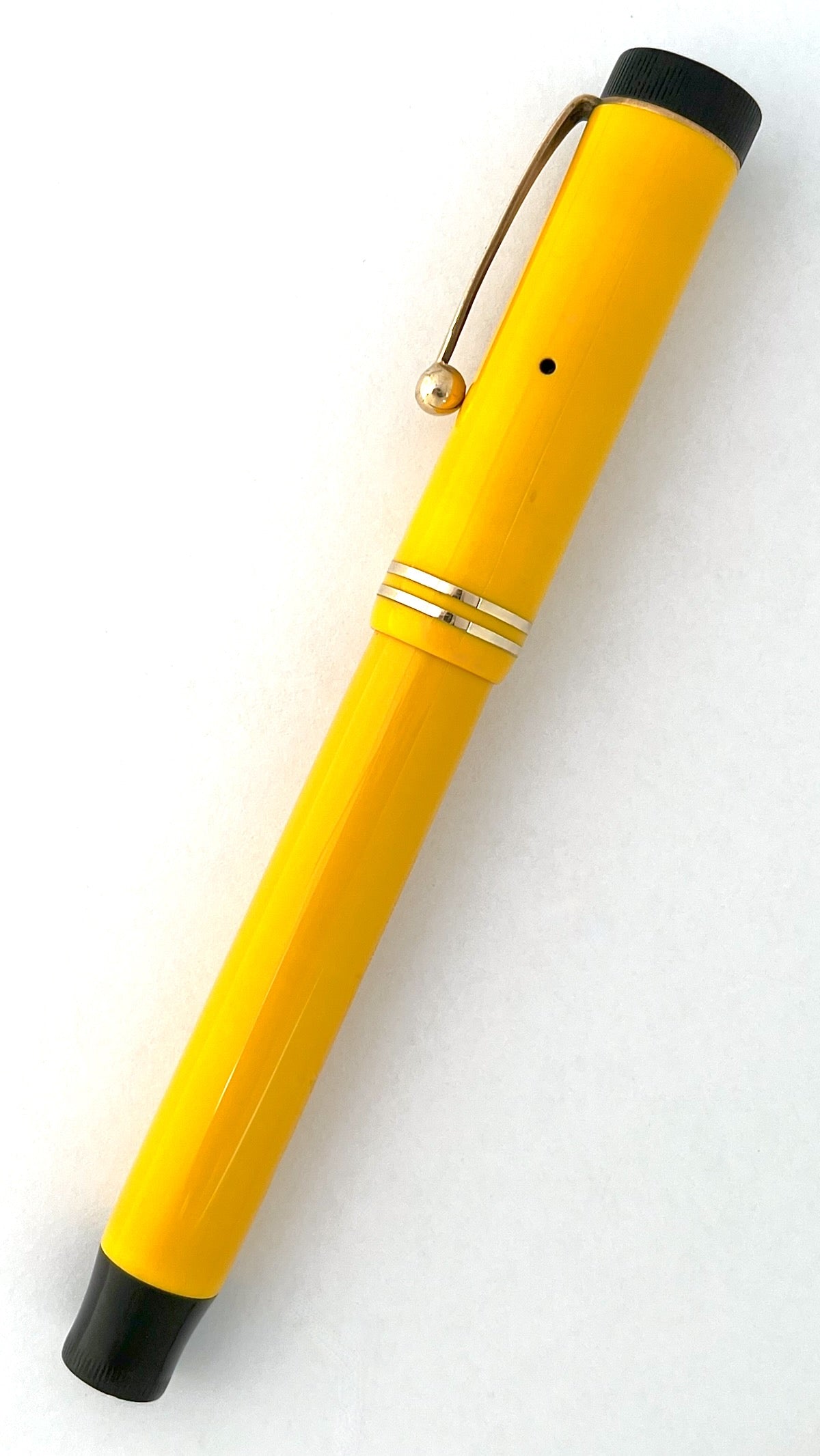 c.1928 Parker Duofold Senior Fountain Pen - MANDARIN YELLOW