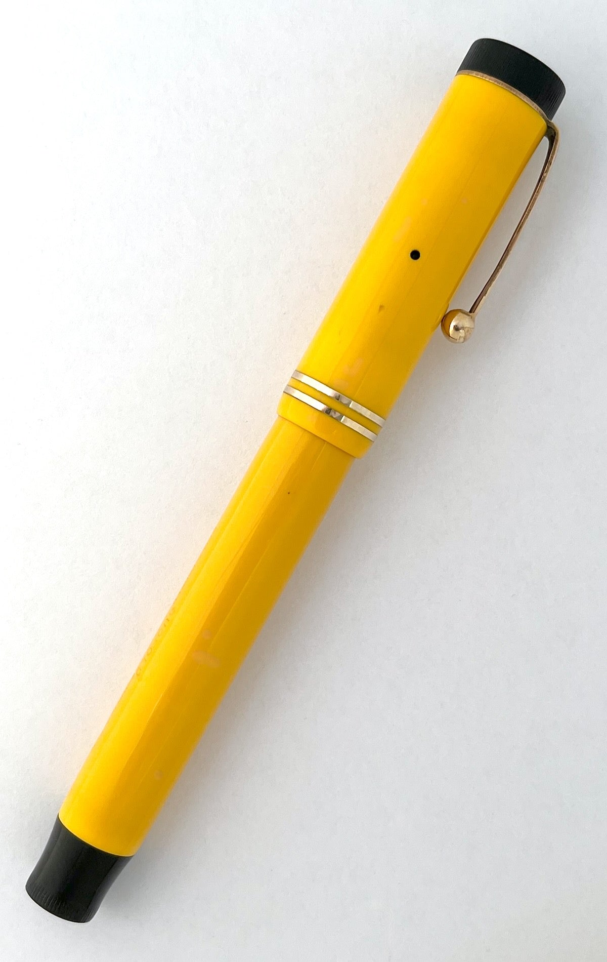c.1928 Parker Duofold Senior Fountain Pen - MANDARIN YELLOW