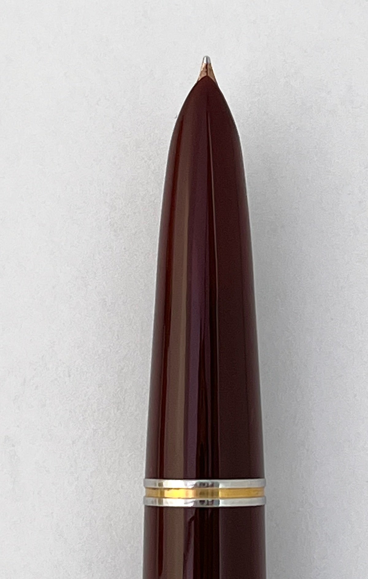 1945 Parker 51 Vacumatic Double Jewel Fountain Pen - Cordovan